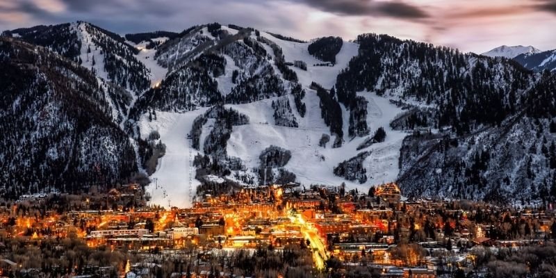 Alpine Air Express Aspen Office in Colorado