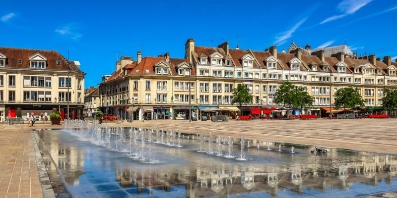 Ryan Air Beauvais Office in France