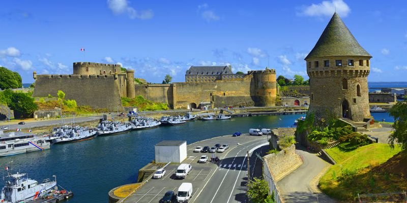 Easyjet Brest Office in France