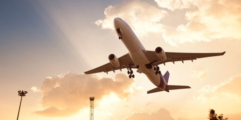 China Eastern Airlines Male Office