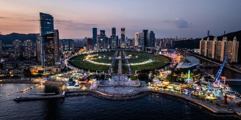 Spring Airlines Dalian Office in China