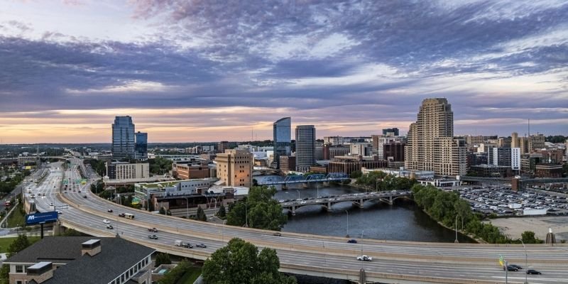 Endeavor Air Grand Rapids Office in Michigan