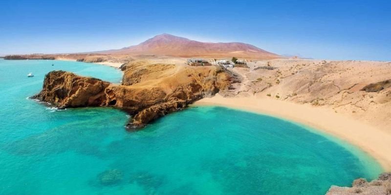 Smartwings Airlines Lanzarote Office in Spain