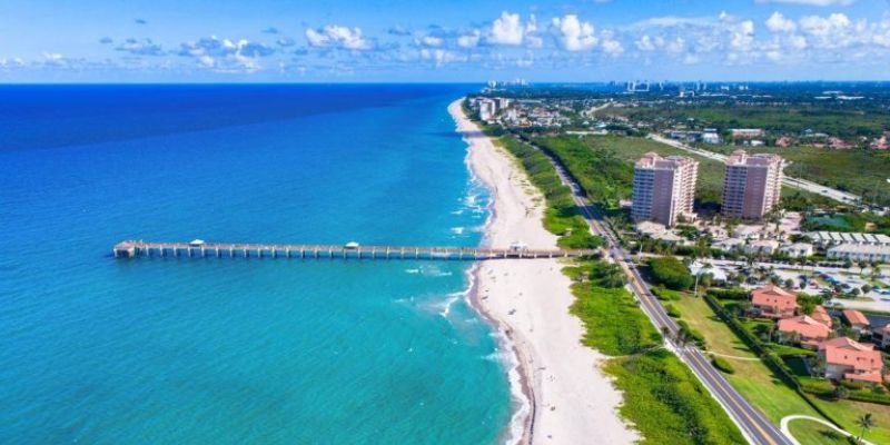 Breeze Airways West Palm Beach Office in Florida
