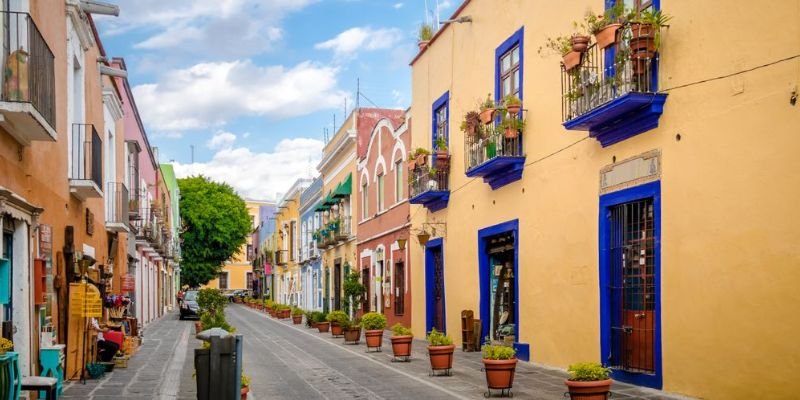 Viva Aerobus Puebla Office in Mexico