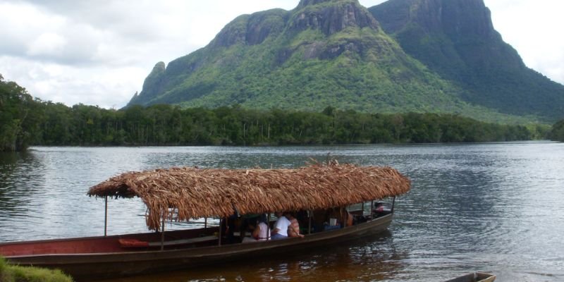 Avior Airlines Puerto Ayacucho Office in Venezuela