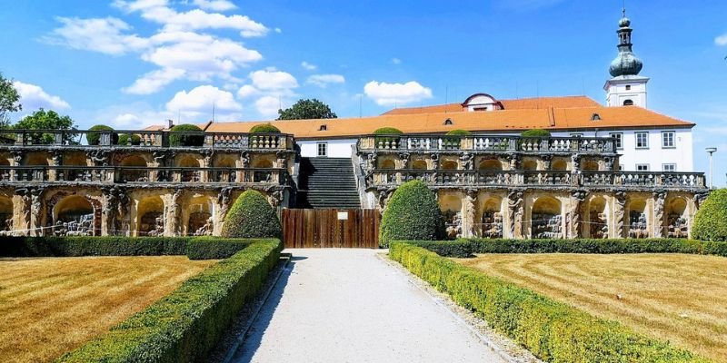 Enter Air Zakupy Office in Czech Republic